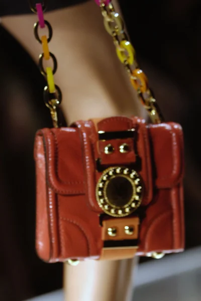 Look 15